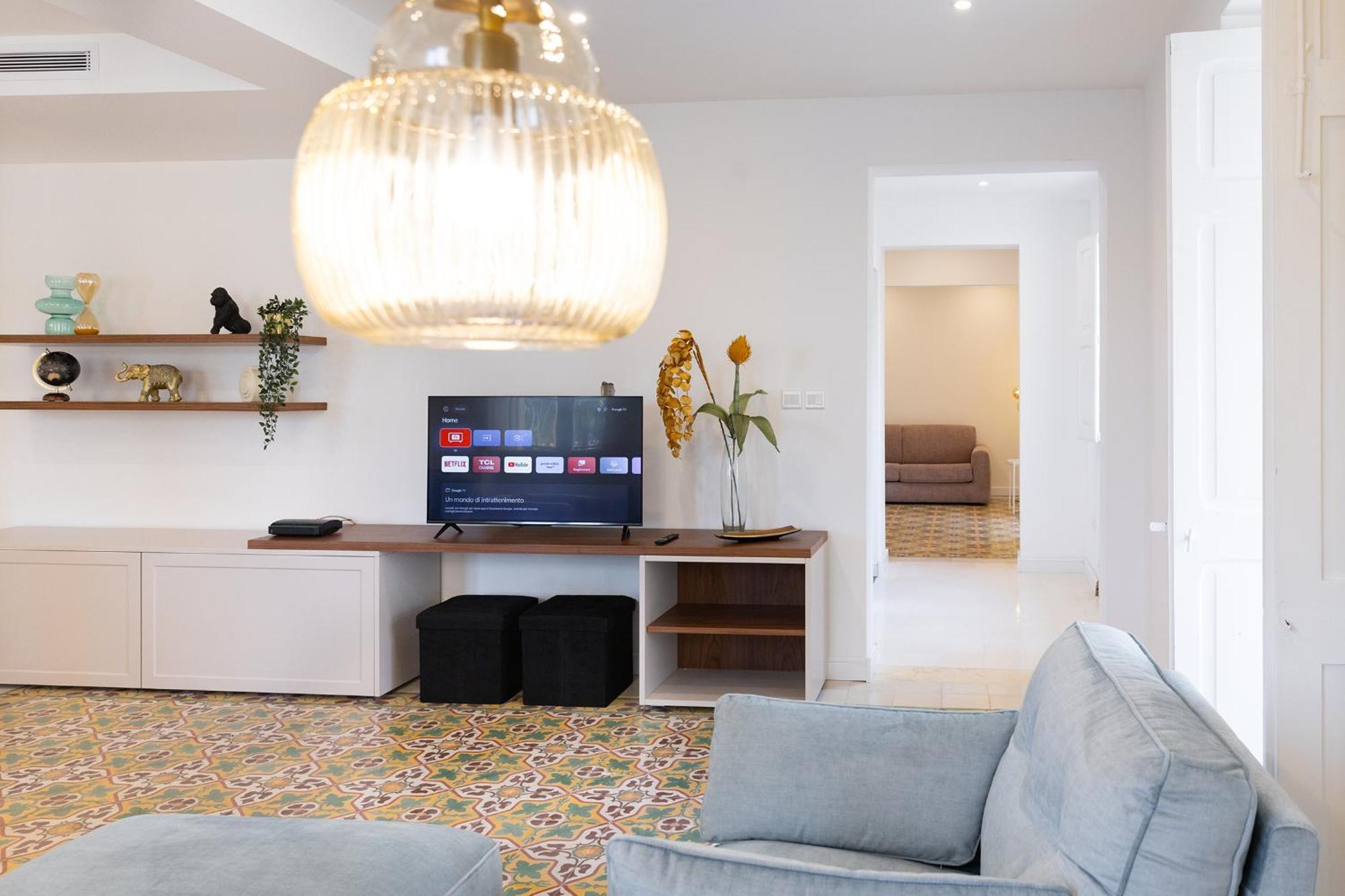 Florette Suite Designer Finish With Stunning Lounge Terrace By Arcobnb Ил-Фурияна Екстериор снимка